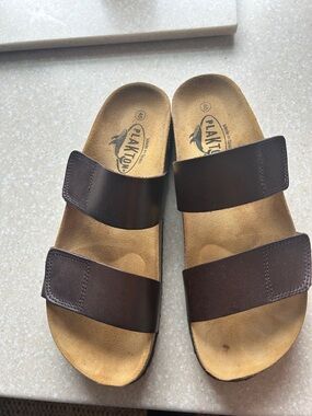 Women’s Brown Two-Strap Slide Sandals